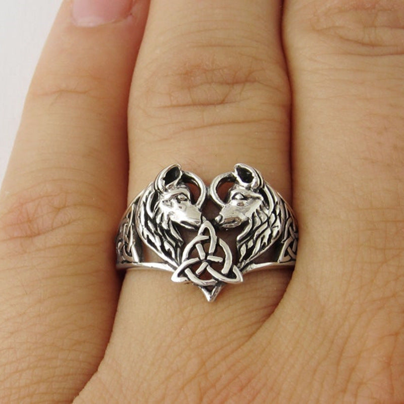 Mingcheng Midnight Wolf Rune Ring