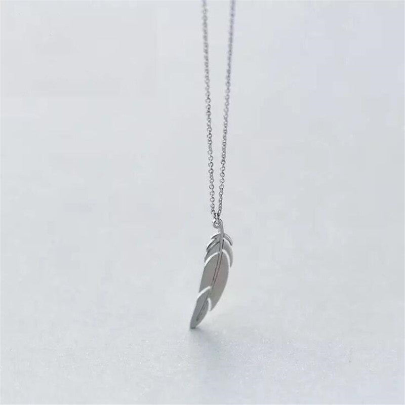 Divine Feather Glow Necklace