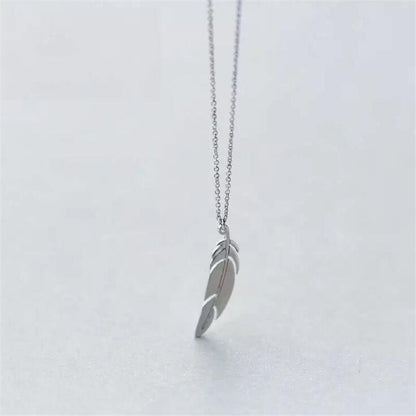 Divine Feather Glow Necklace