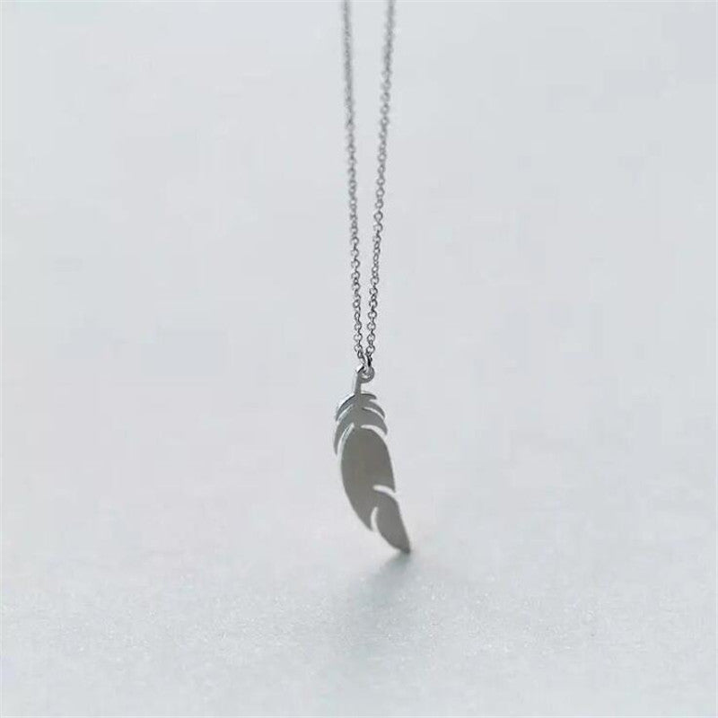 Divine Feather Glow Necklace