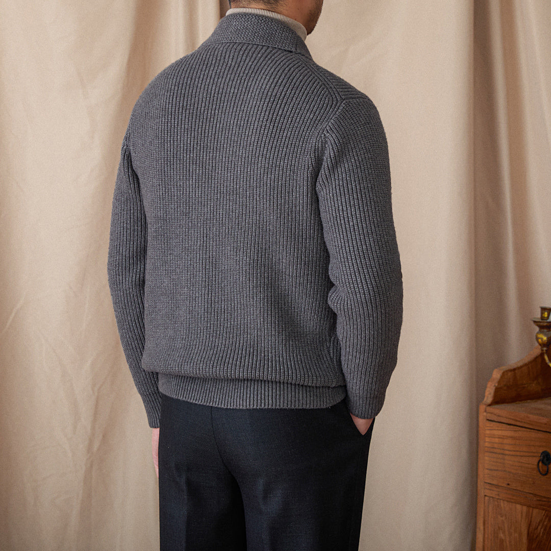 Wandering Spirit Retro Sweater (Gray)